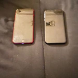 iPhones xr and 8plus iCloud locked